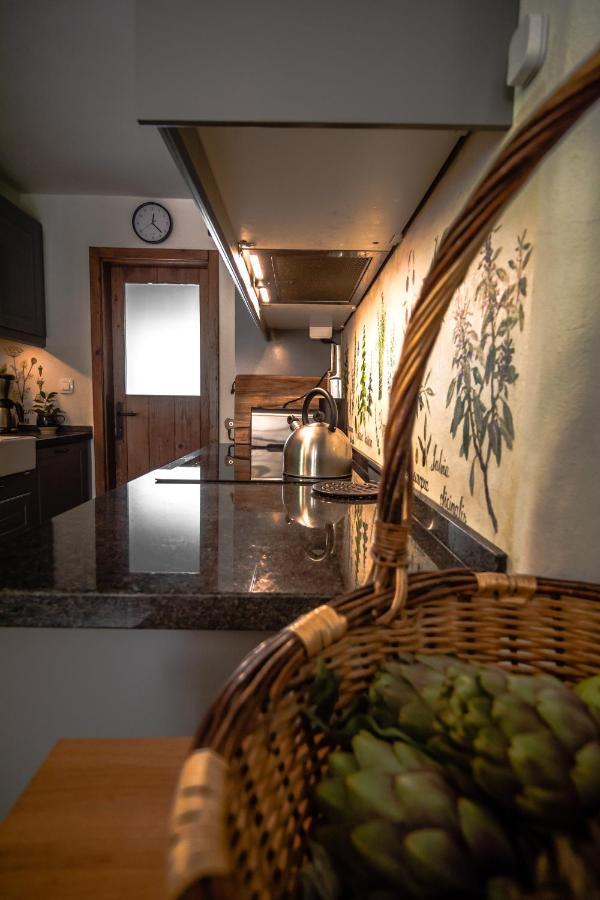 Kuninez, Holiday Home With Summer Kitchen Most Na Soci Luaran gambar