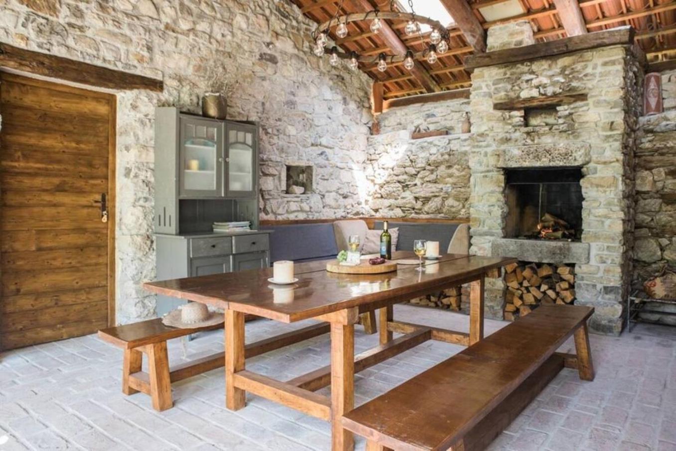 Kuninez, Holiday Home With Summer Kitchen Most Na Soci Luaran gambar